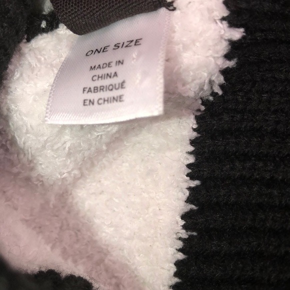 Free Press besties one size beanie Pom Pom hat - Picture 5 of 5